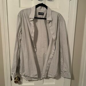 Men’s Express 1MX shirt size Large, extra slim, white with black pattern color